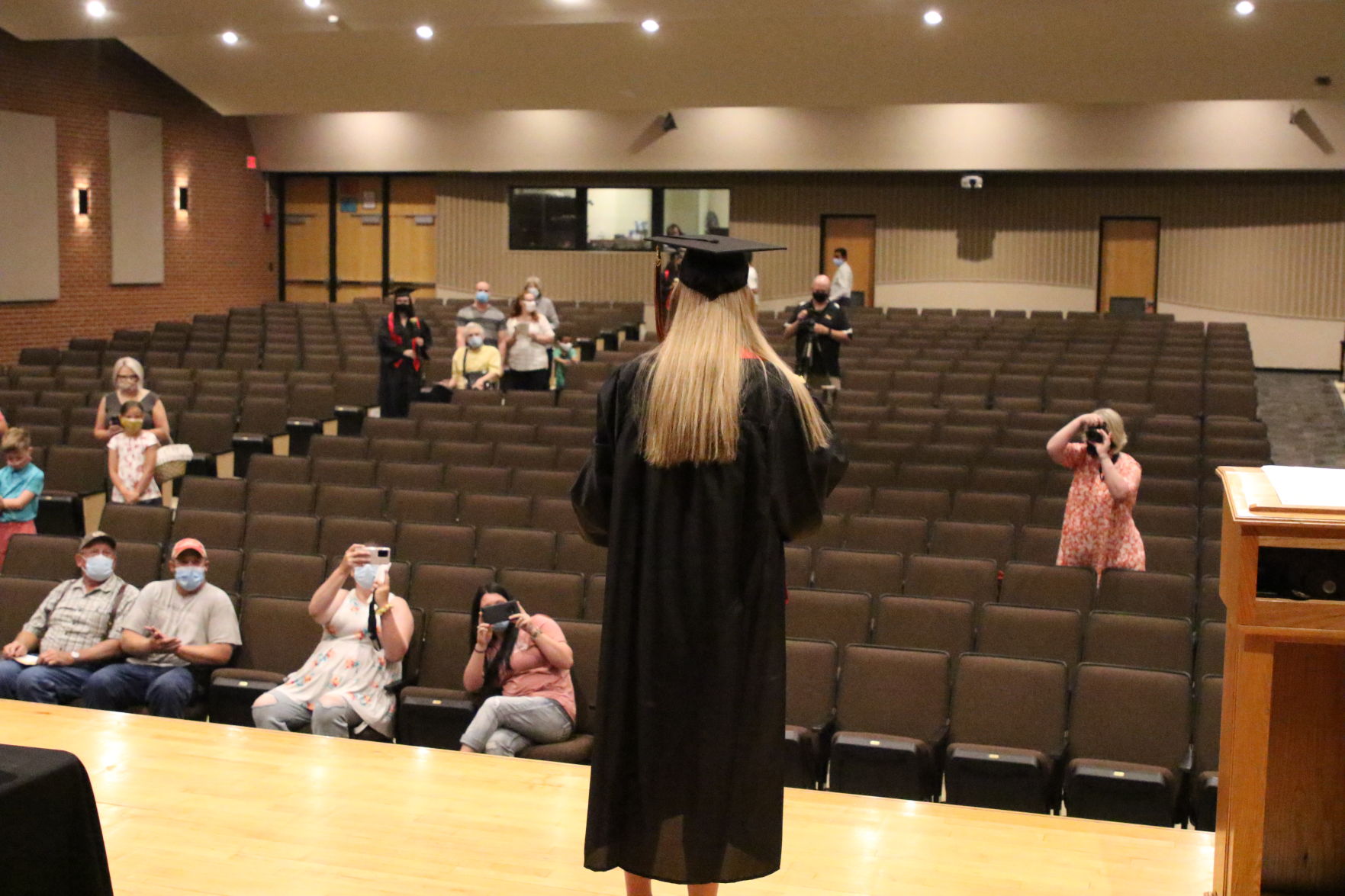 IFA_Grad1576.JPG